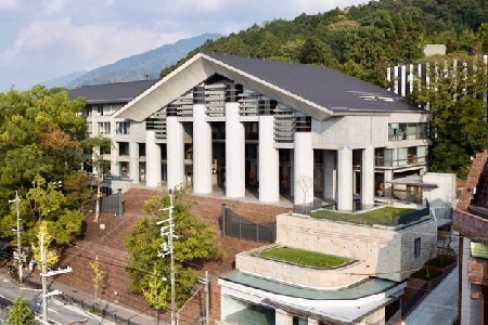 京都造型艺术大学修士学费多少钱？