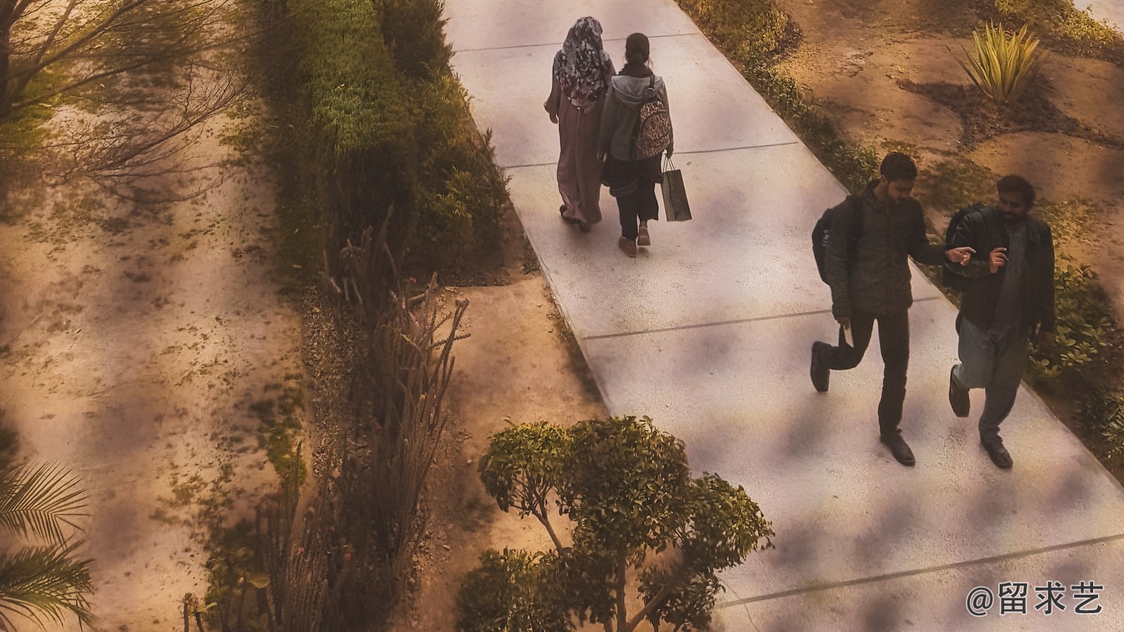 个人旅游签证和个人旅游电子签证的区别