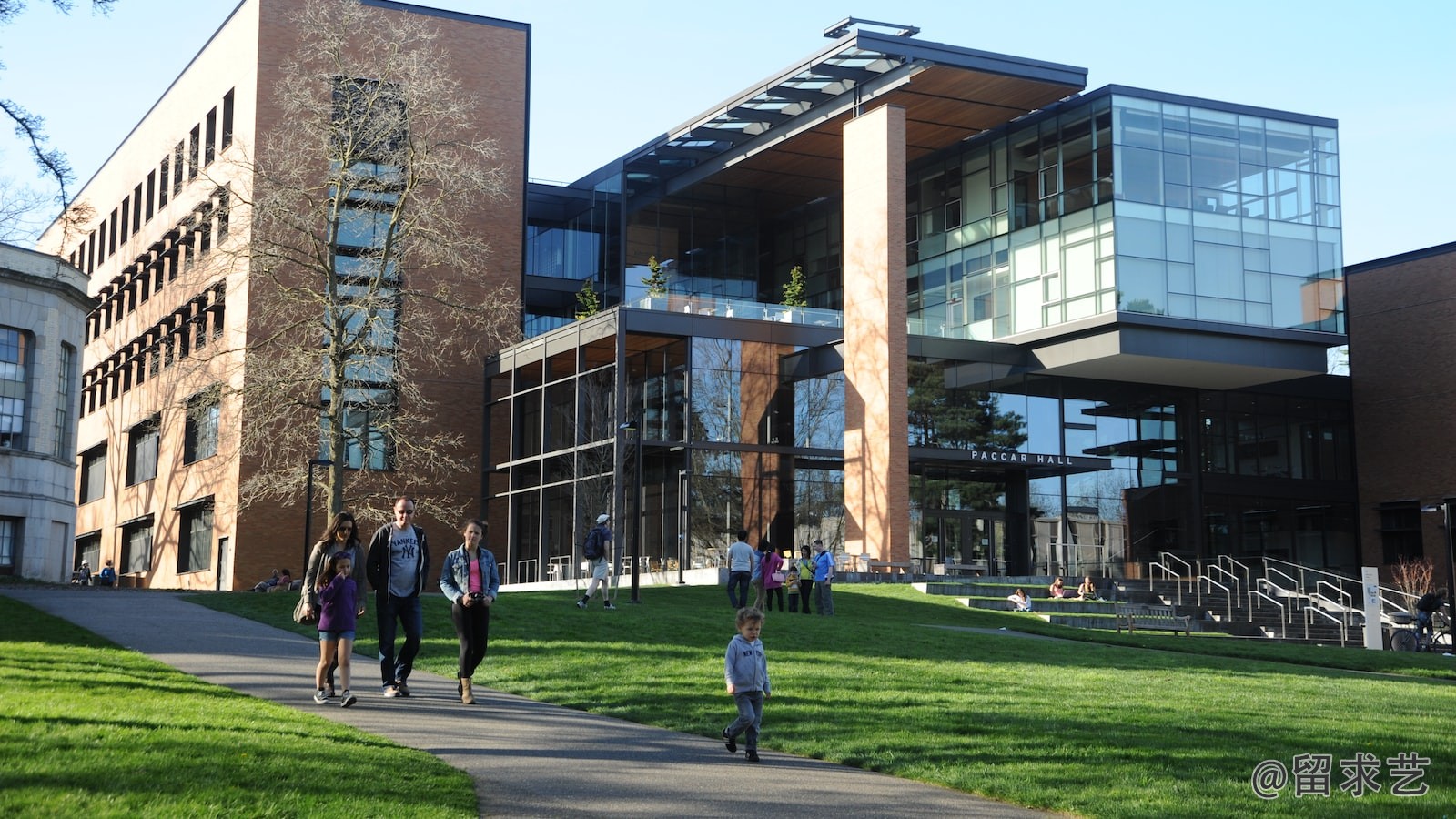 cornell university的地理位置与气候是怎样的