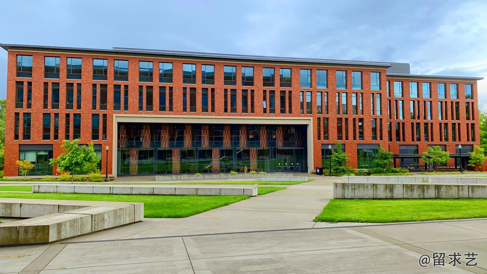 graduates是什么大学