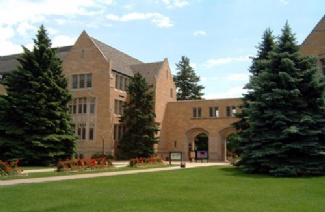 St Thomas More College