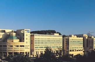 香港浸会大学