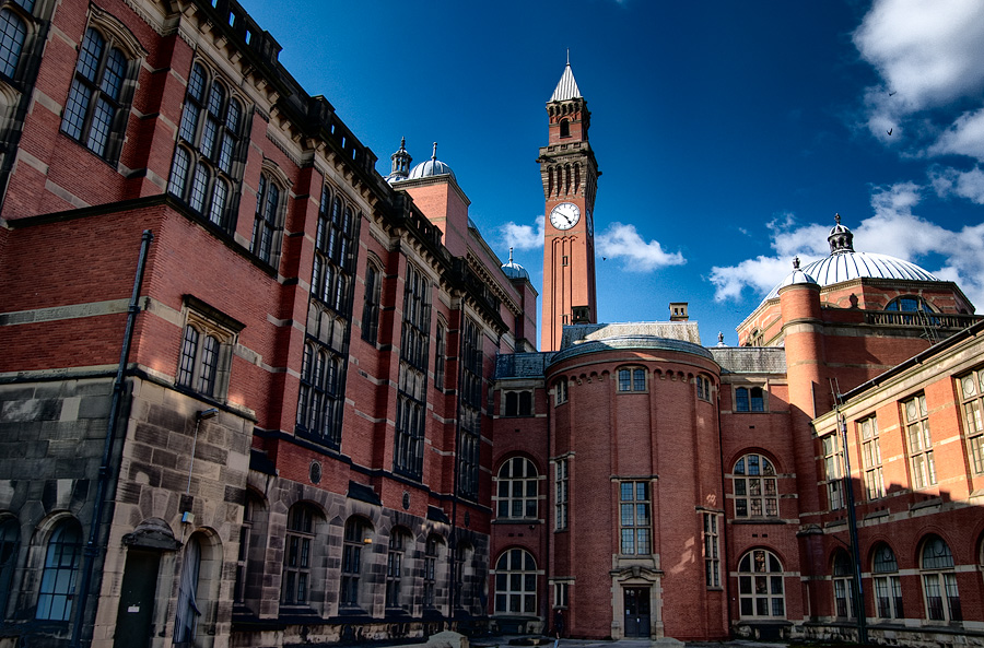 英国伯明翰大学研究生学费