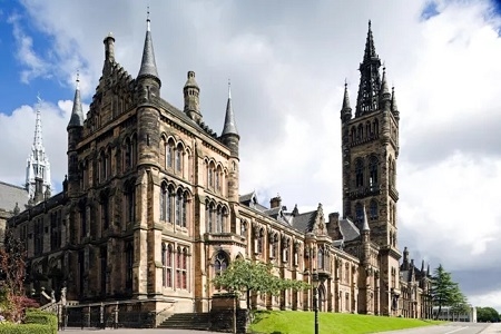 英国格拉斯哥大学世界排名第几？