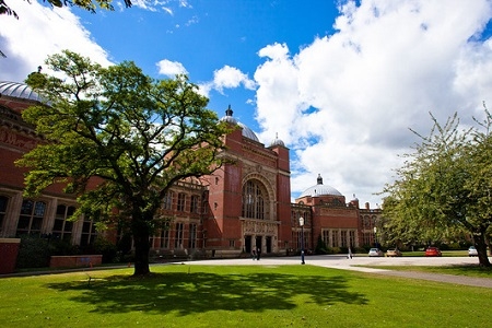 英国伯明翰大学qs排名情况及热门专业