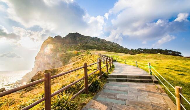 去济州岛需要签证(现在去韩国济州岛不需要签证吗)
