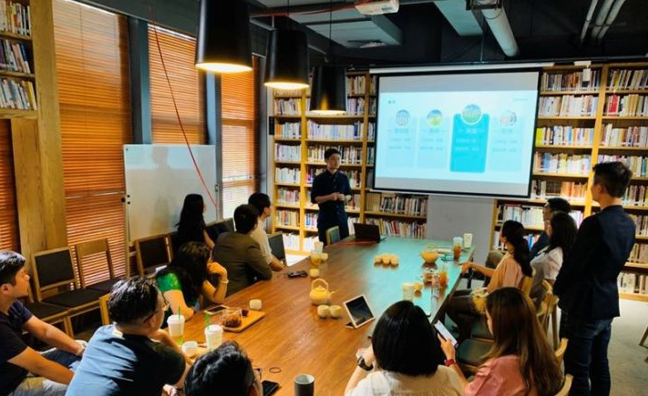 西安留学香港靠谱中介公司有哪些？