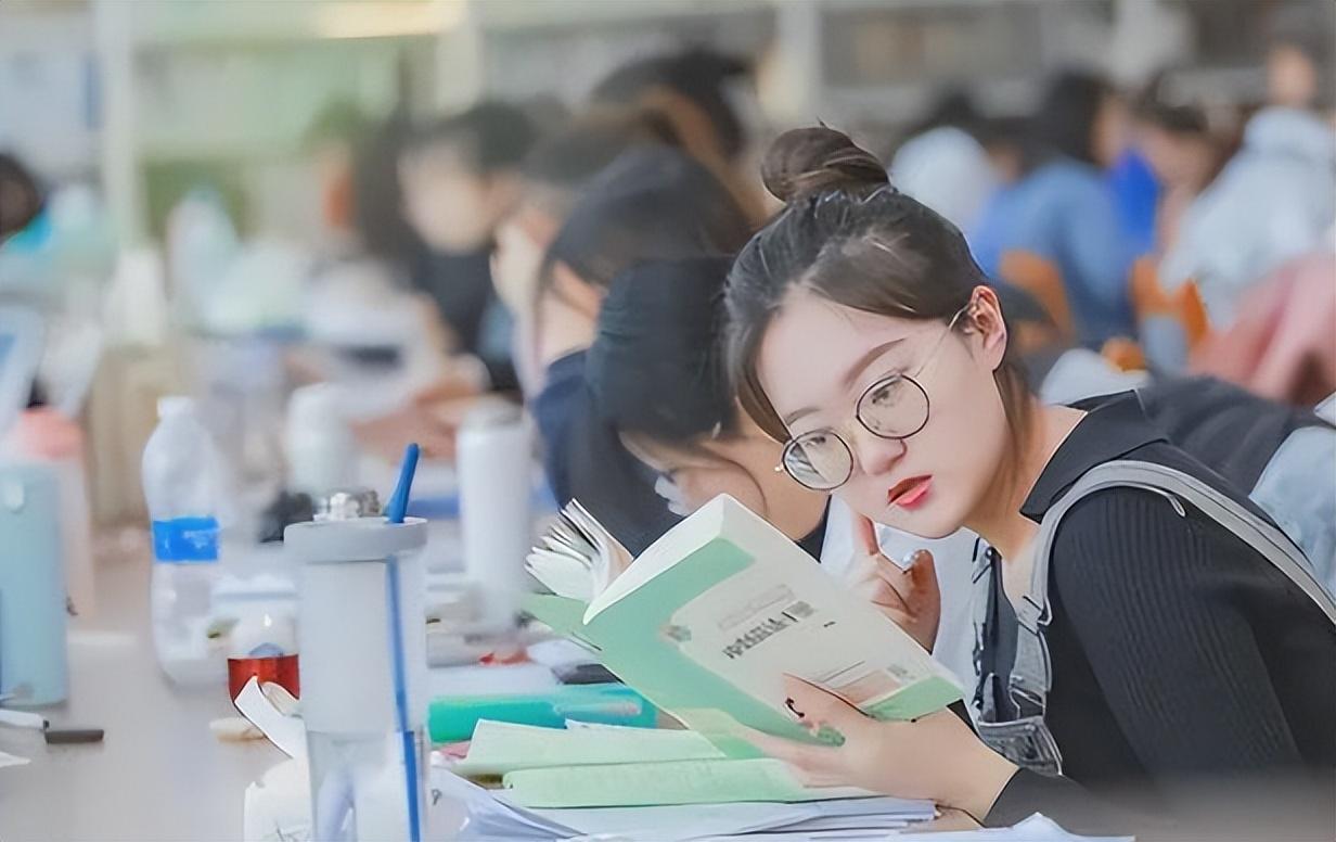出国留学有必要吗,最新国内就业情形解析分享(图1)