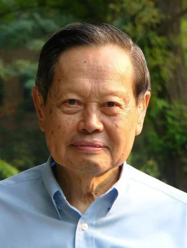 杨振宁放弃美国国籍，真的是为了逃避美国遗产税吗？