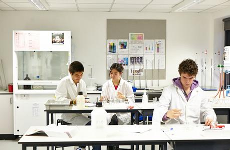 外国治霾有一套，中国学生新出路