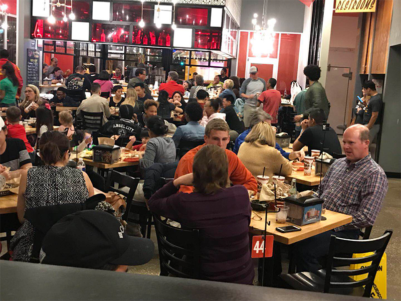 美国EB1C跨国经理人移民项目——海鲜壹站现场认购会