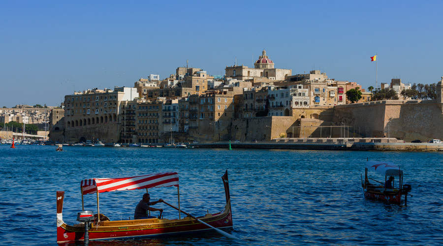 为了女儿,他选择了马耳他 为了女儿,他选择了马耳他