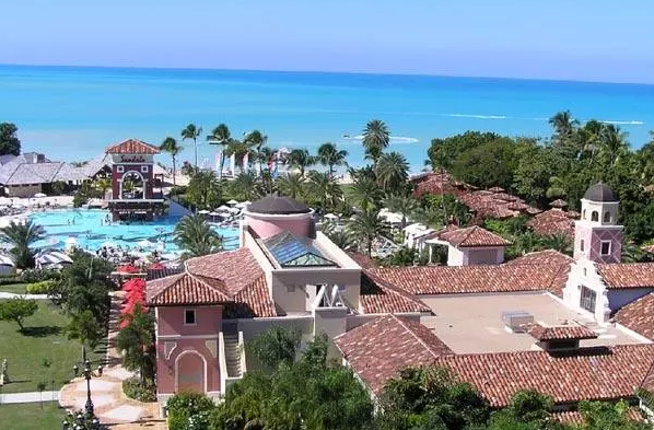 1526289386528954.png 这些精致国家的“小护照”们,却有着大用途