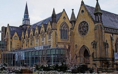 幸福感最强的英国大学排行，绝对让你乐而忘返