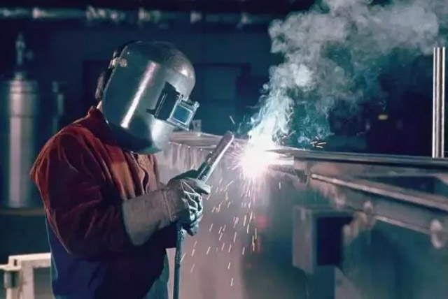 为什么德国人甘愿做技工？