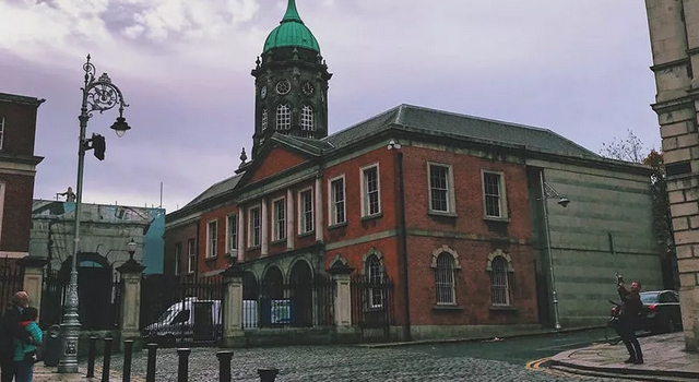 移民爱尔兰=移民英国+欧盟27国+美国