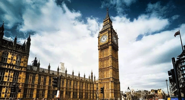 英国将采取积分制控制移民规模，难道有变化？