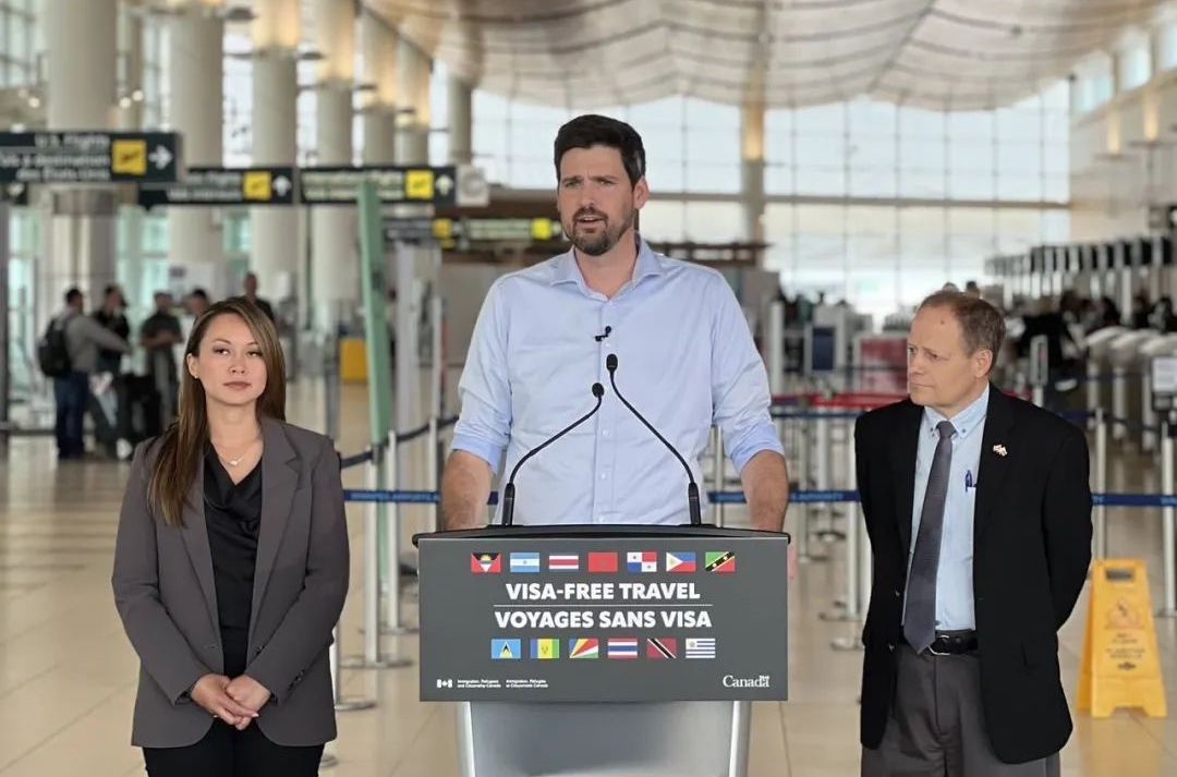 加拿大移民部宣布，增加13个国家或地区的护照免签进入加拿大