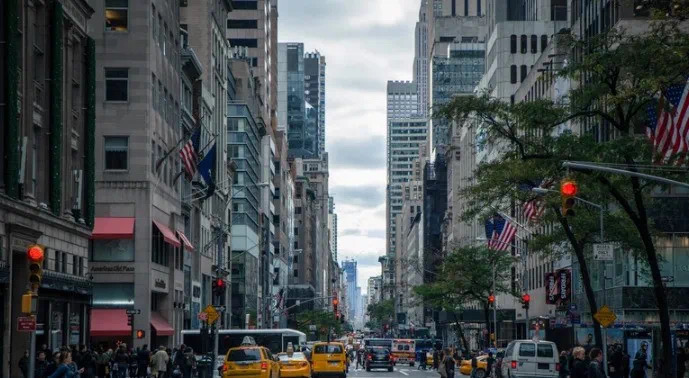 美国新移民首次登陆需要做什么？