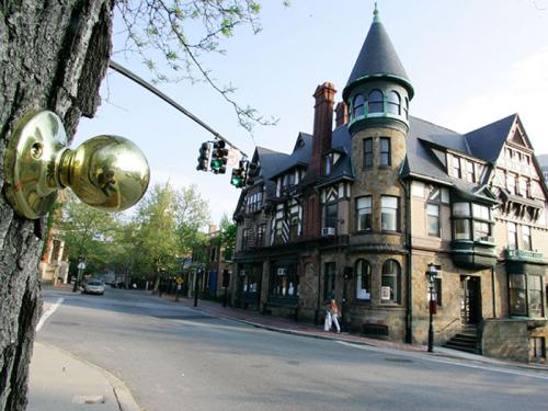 罗德岛设计学院服装设计专业申请解析 带你怎么样?罗德岛设计学院服装设计专业申请!