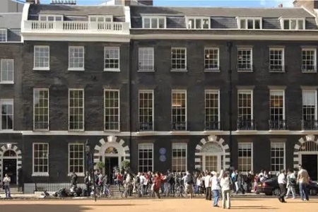 英国aa和南加州建筑学院,哪一所比较好?