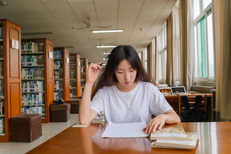 波恩大学位置在哪个城市?波恩大学怎么样?