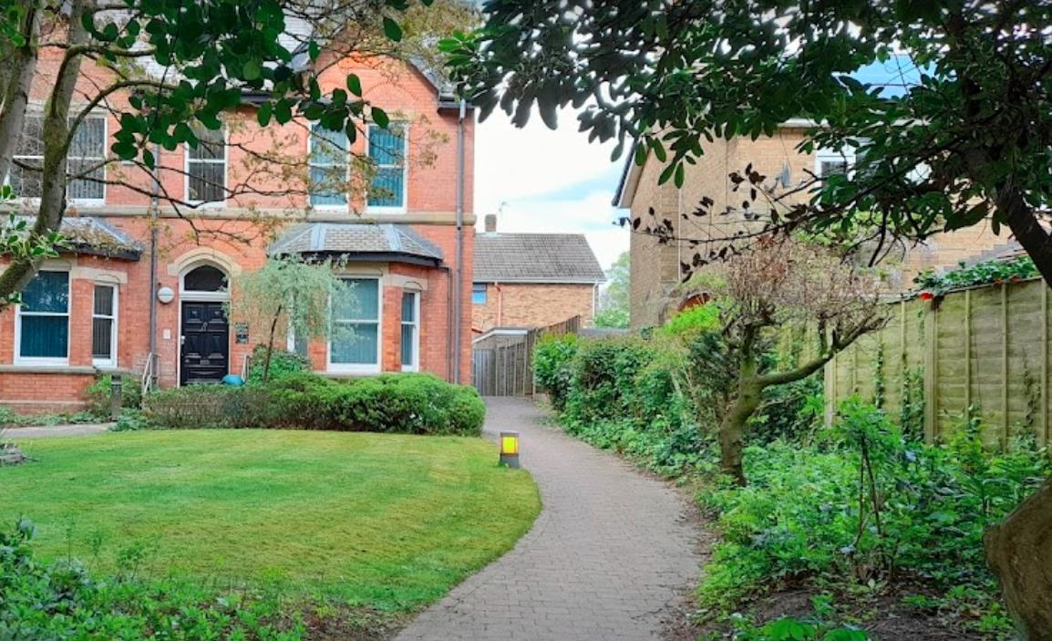 马来西亚理工大学的学费贵吗？