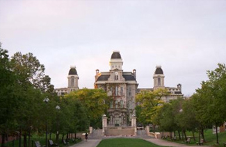 雪城大学QS世界大学排名多少